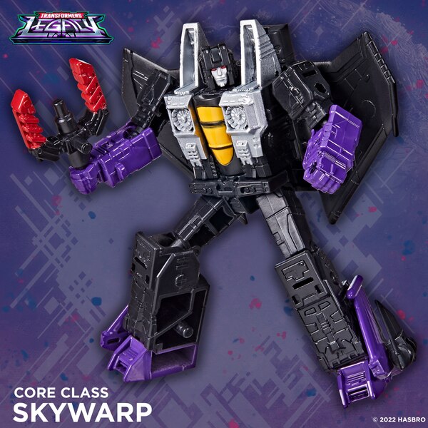 First Look Transformers Legacy Iguanus & Skywarp Official Image  (4 of 6)